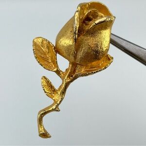 Elegant DuBarry Fifth Avenue Gold Tone Rose Bud Brooch – DFA Signed